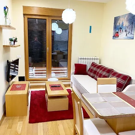 Dragisic Kalman D5 Apartment